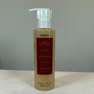 KORRES Wild Rose Foaming Cream Cleanser - NEW
